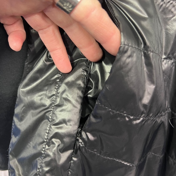 |•XERSION•| Black Activewear Coat Size Large - Picture 8 of 13